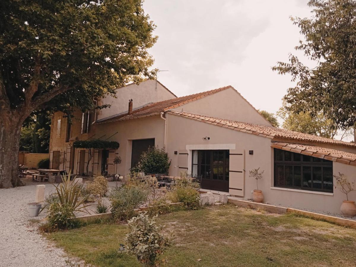 Gite du Mas de la Finière Châteaurenard Esterno foto