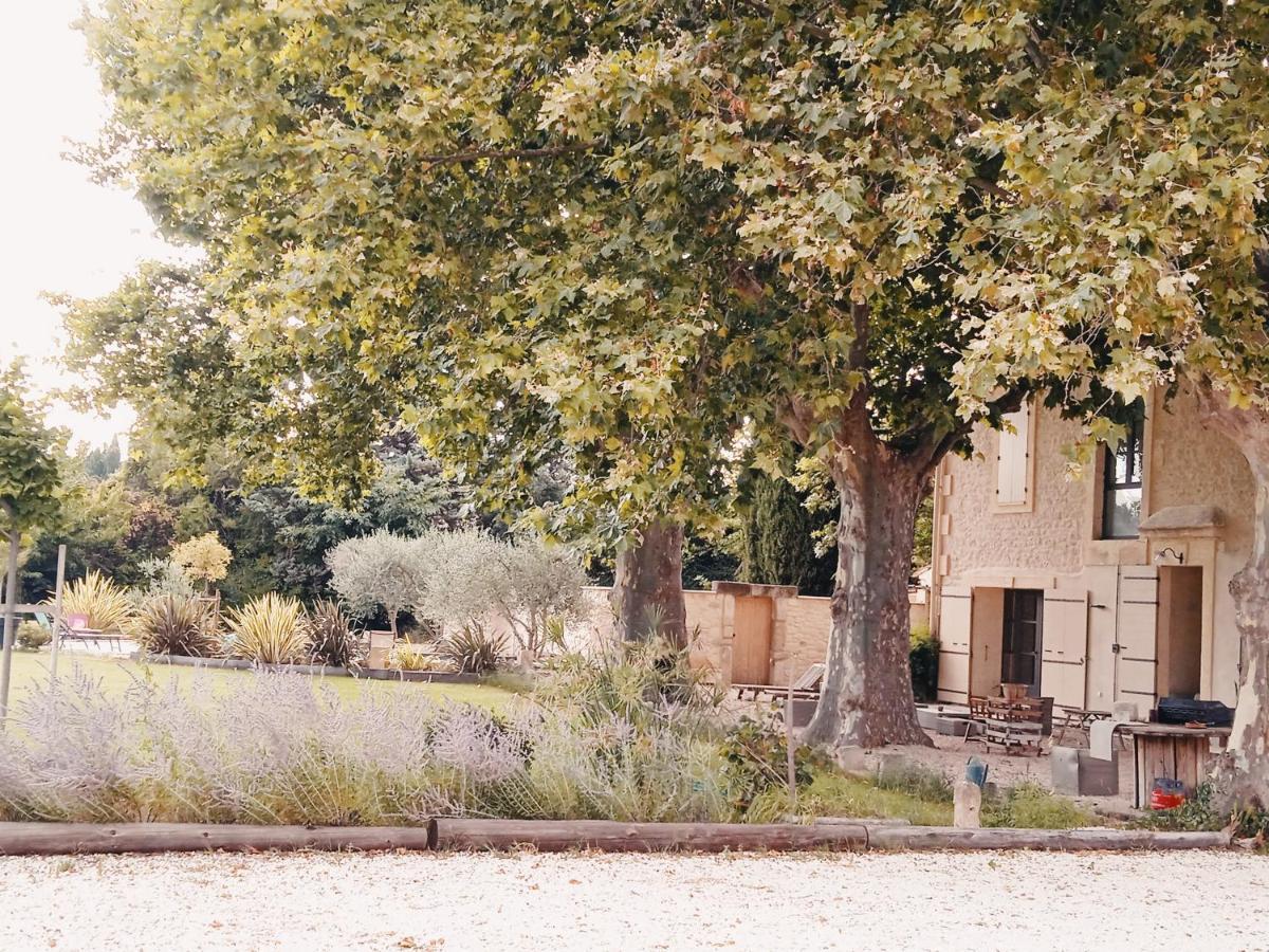 Gite du Mas de la Finière Châteaurenard Esterno foto