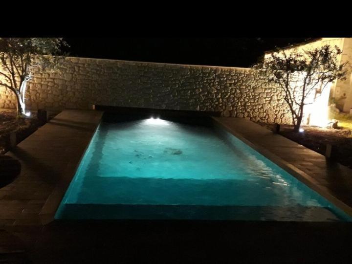 Gite du Mas de la Finière Châteaurenard Esterno foto